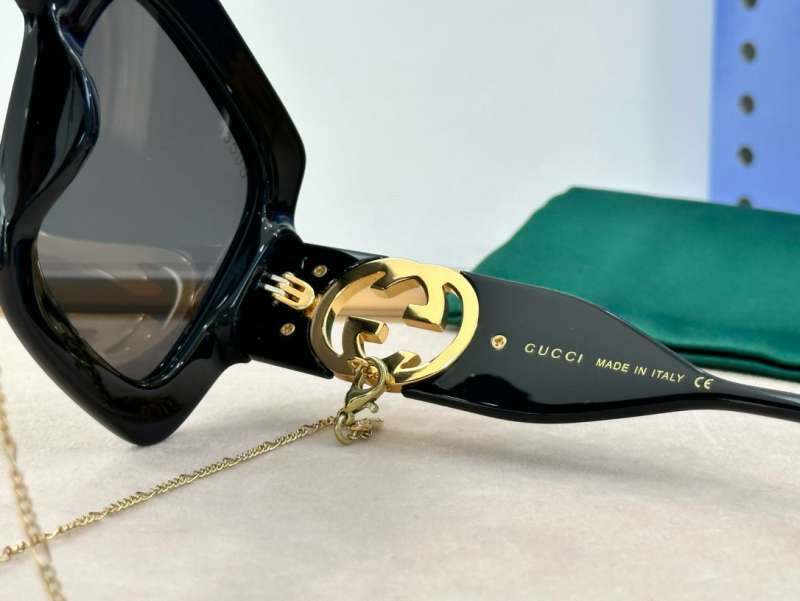 Picture of Gucci Sunglasses _SKUfw55590953fw